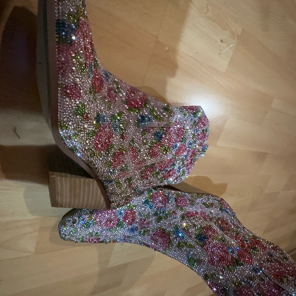 Brand New Betsey Johnson Rhinestone Cowboy Boots 🤠 - Picture 7 of 9